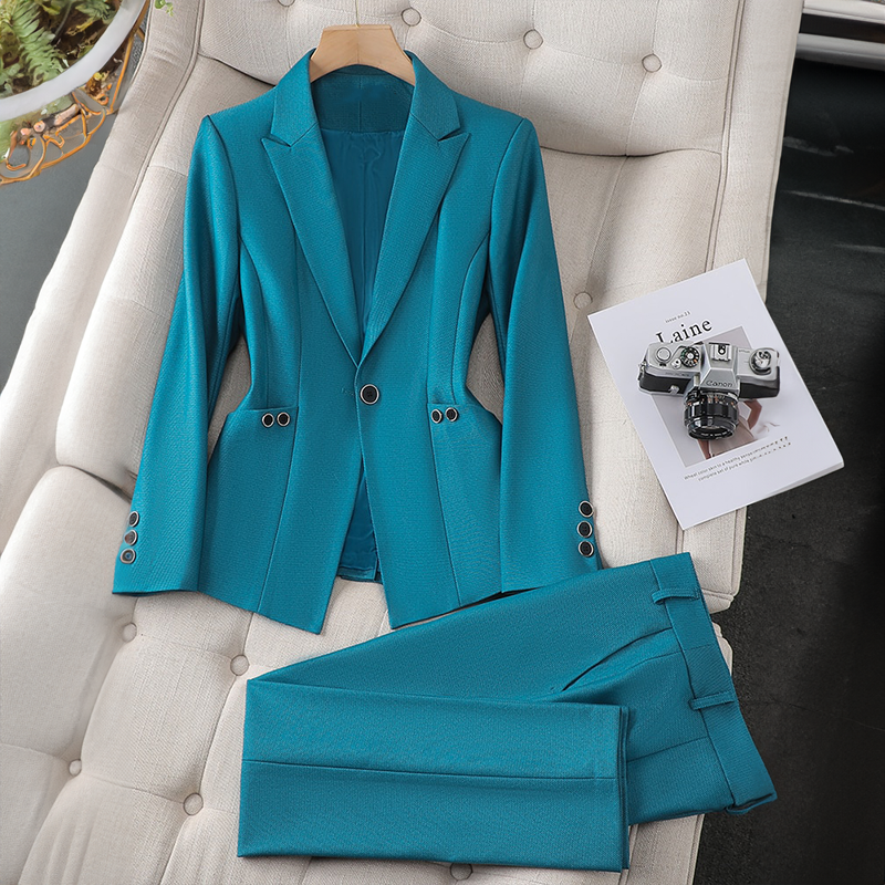 L'Aurablend™️ Elegant Blazer Set